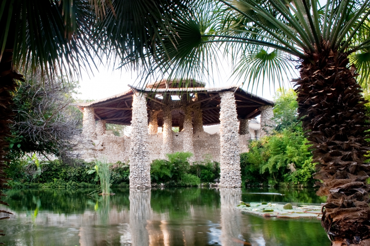2-pavilion              